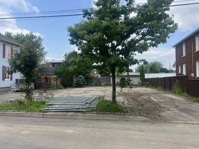 /international/ca/311-rue-filiatrault-saint-joseph-de-sorel-qc-j3r3s7-ca-saint-joseph-de-sorel-quebec-310101159326/