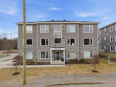 /international/ca/4550-ch-st-roch-n-brompton-rock-forest-saint-elie-deauville-quebec-310107642258/