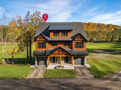 /international/ca/820-allee-du-geant-e-mont-tremblant-quebec-310108808113/