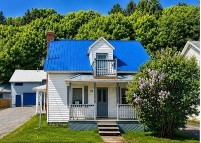 /international/ca/114-rue-lapointe-clermont-quebec-310106936287/