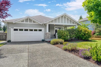 /international/ca/2428-sunriver-way-sooke-british-columbia-310109201150/