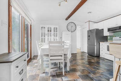 /international/ca/1360-rue-d-oslo-les-chutes-de-la-chaudiere-ouest-quebec-310107914040/