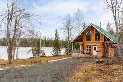 /international/ca/372-black-lake-road-glenville-ns-310106708687/