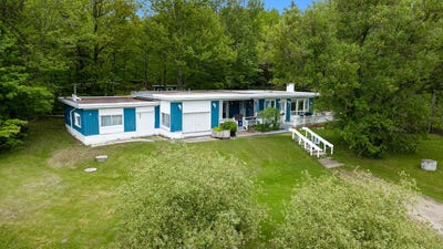 /international/ca/22-ch-leveillee-lac-sainte-marie-quebec-310107737972/