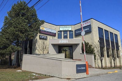 /international/ca/102-102-2201-warden-avenue-toronto-ontario-310106591617/