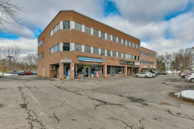 /international/ca/28-ch-de-la-cote-st-louis-o-blainville-quebec-310107739809/
