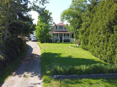 /international/ca/1810-route-138-saint-simeon-quebec-310106107097/