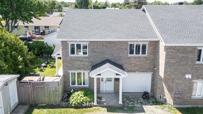 /international/ca/521-rue-guy-rimouski-qc-g5l9c3-ca-rimouski-quebec-310100670079/