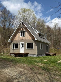 /international/ca/95-ch-de-l-ours-notre-dame-des-bois-quebec-310101157595/