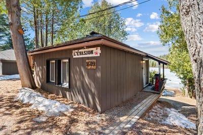 /international/ca/1609-ch-des-pins-sainte-lucie-des-laurentides-quebec-310107616818/