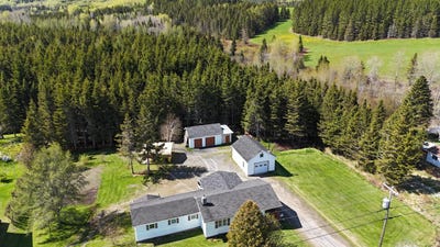 /international/ca/420-av-centrale-saint-vianney-quebec-310108558793/