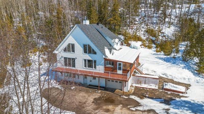 /international/ca/475-mtee-des-bouleaux-mont-laurier-quebec-310106967755/