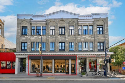 /international/ca/4006-rue-st-denis-montreal-quebec-310107442629/