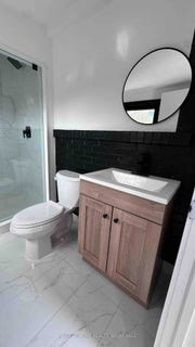 /international/ca/202-500-salem-avenue-n-toronto-ontario-310100040717/
