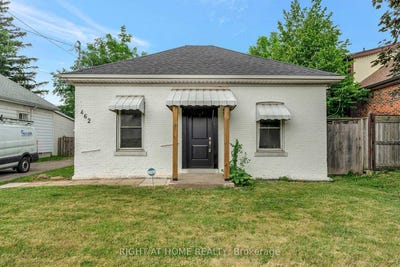 /international/ca/462-upper-wellington-street-hamilton-ontario-310100935407/?lang=en