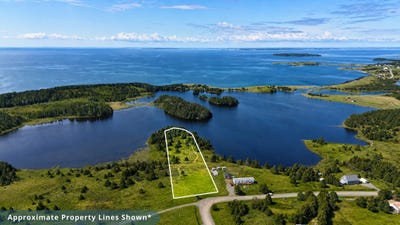 /international/ca/118-martell-rd-saint-peter-s-nova-scotia-310107942473/