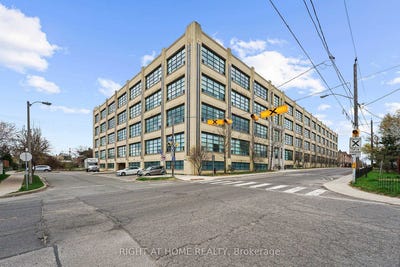 /international/ca/115-1001-roselawn-avenue-toronto-ontario-310100824314/