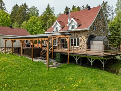 /international/ca/25-rue-des-neiges-sainte-brigitte-de-laval-quebec-310108700317/