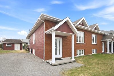 /international/ca/897-rue-des-turbines-chicoutimi-quebec-310108101156/
