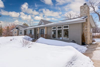 /international/ca/34108-e-angle-rd-portage-la-prairie-mb-r1n-4a1-canada-portage-la-prairie-manitoba-310107062509/