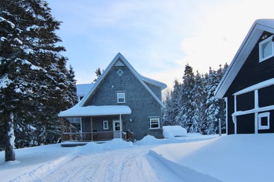 /international/ca/465-route-des-peres-perce-quebec-310102548934/