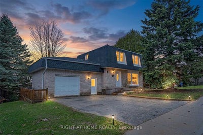 /international/ca/384-countess-street-n-west-grey-ontario-310107409941/