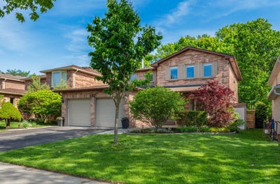 /international/ca/682-leslie-valley-dr-newmarket-on-l3y-7j5-canada-newmarket-ontario-310108370966/