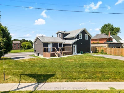 /international/ca/865-simcoe-street-s-oshawa-ontario-310100784219/