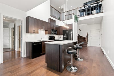 /international/ca/2455-rue-du-centre-le-sud-ouest-quebec-310120780505/