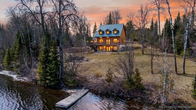 /international/ca/2758-ch-du-lac-malpic-mont-laurier-quebec-310107765878/