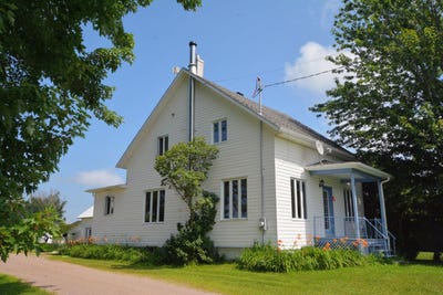 /international/ca/31-4e-rang-metabetchouan-lac-a-la-croix-quebec-310109718721/