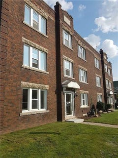 /international/ca/3-connaught-avenue-hamilton-ontario-310094231628/