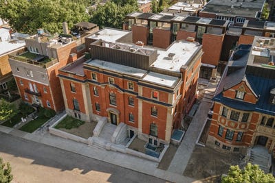 /international/ca/3454-av-du-musee-mv3-montreal-ville-marie-quebec-310108370837/