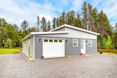 /international/ca/45-rue-des-ronces-sainte-christine-d-auvergne-quebec-310108427950/
