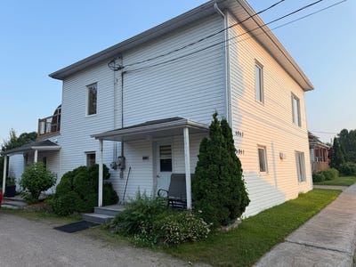 /international/ca/6061-6063-rue-notre-dame-laterriere-qc-g7n1p7-ca-laterriere-quebec-310100932672/?lang=zh-tw