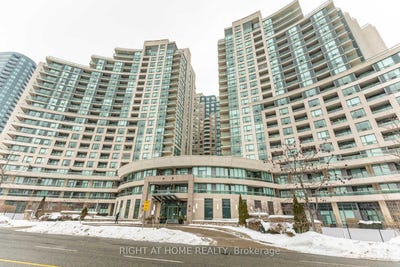 /international/ca/2002-509-beecroft-road-toronto-ontario-310103636588/