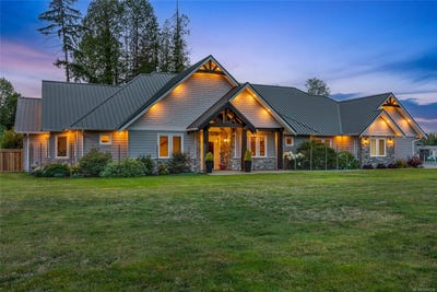 /international/ca/8757-8761-oyster-river-way-black-creek-british-columbia-310119782557/