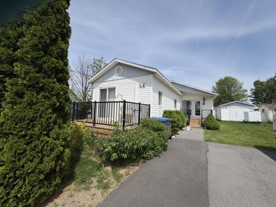 /international/ca/1a-27e-avenue-beauharnois-quebec-310108667807/