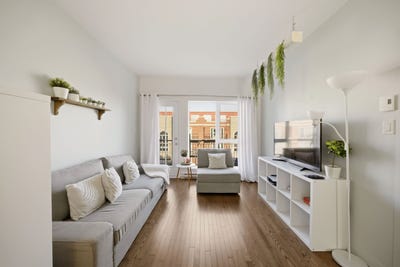 /international/ca/5021-rue-bannantyne-verdun-ile-des-soeurs-quebec-310108644765/
