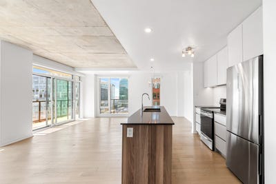 /international/ca/700-rue-des-eclaircies-brossard-qc-j4z0p9-ca-brossard-quebec-310101205072/?lang=es