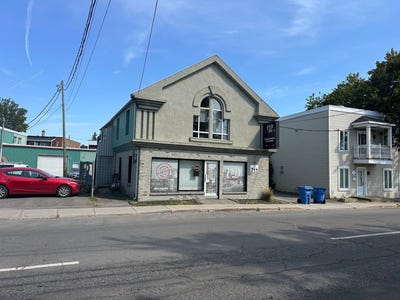 /international/ca/711-711b-rue-labelle-saint-jerome-quebec-310103452343/