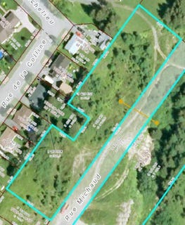 /international/ca/rue-michaud-amqui-quebec-310108270267/
