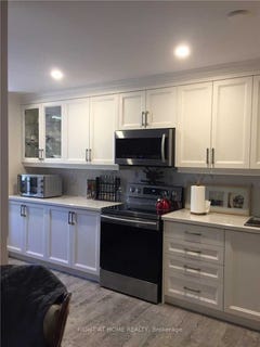 /international/ca/208-100-dundalk-drive-toronto-ontario-310106481141/