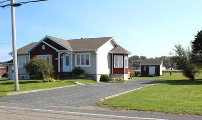 /international/ca/2085-rue-de-matane-sur-mer-matane-qc-g4w3m6-ca-matane-quebec-310096464372/?lang=zh-tw