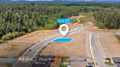 /international/ca/772-beaver-creek-blvd-campbell-river-british-columbia-310105229201/