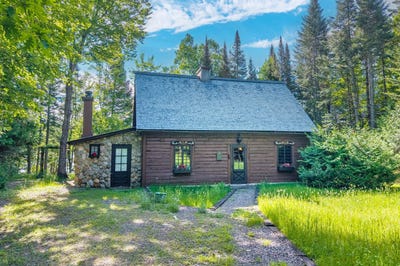/international/ca/1055-ch-du-tour-du-lac-lac-superieur-quebec-310109088884/