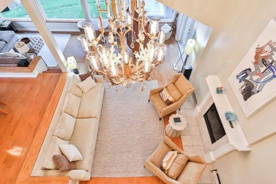 /international/ca/1537-ch-du-versant-sud-sainte-adele-quebec-310094559153/