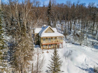 /international/ca/2639-ch-du-lac-du-raquetteur-mont-blanc-quebec-310105967938/