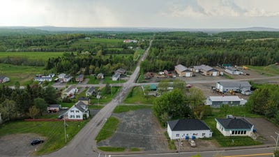 /international/ca/468-ch-duchenier-saint-narcisse-de-rimouski-qc-g0k1s0-ca-saint-narcisse-de-rimouski-quebec-310100482856/