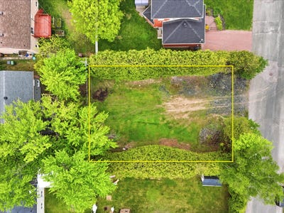 /international/ca/542-rue-chevrier-fleurimont-quebec-310108644672/